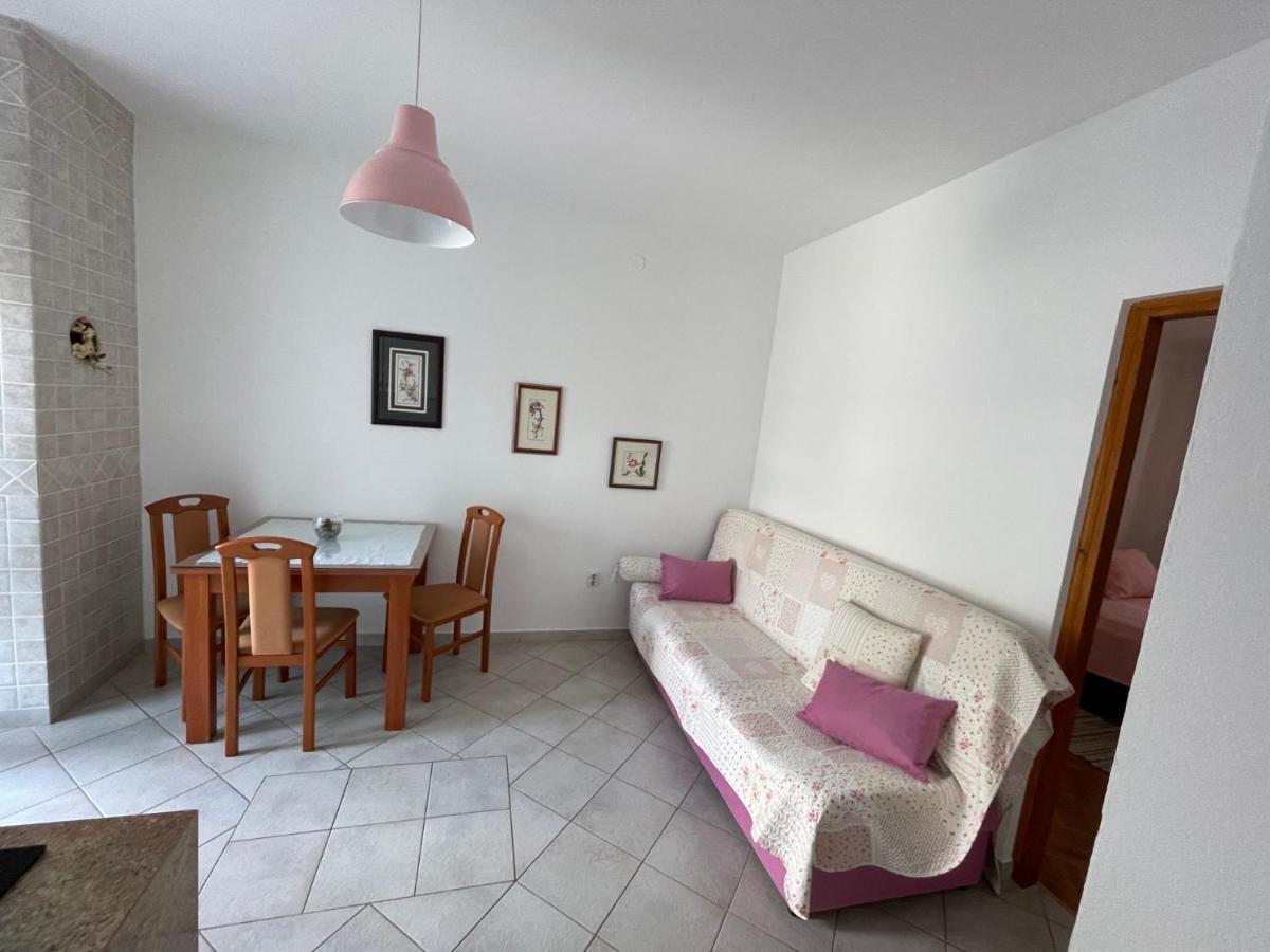 Apartment Kati Crikvenica Esterno foto